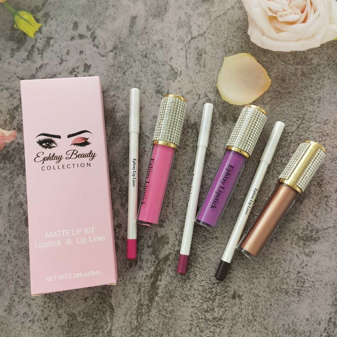 Set lipstick and liner
