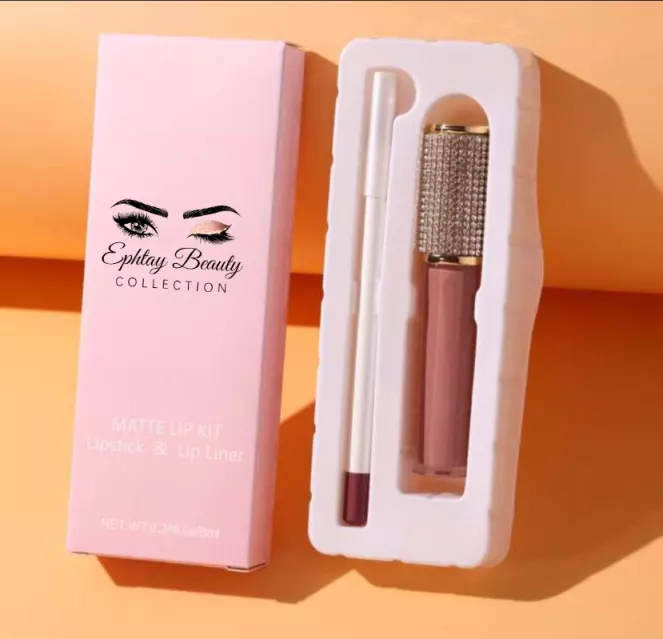 Set lipstick and liner