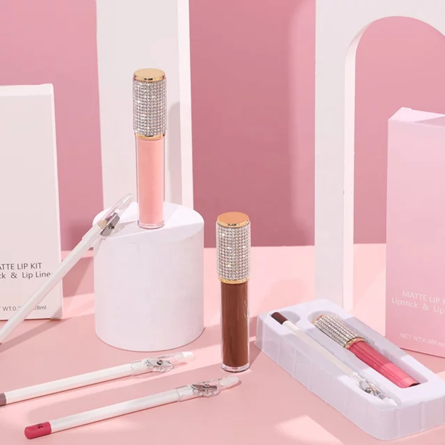 Set lipstick and liner