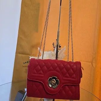 New Trendy Fashion Lock Chains One-Shoulder Women's PU Leather High Quality Desi