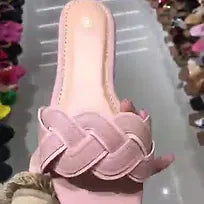 Wholesale sandals  24 pairs on the caisse