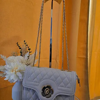 New Trendy Fashion Lock Chains One-Shoulder Women's PU Leather High Quality Desi